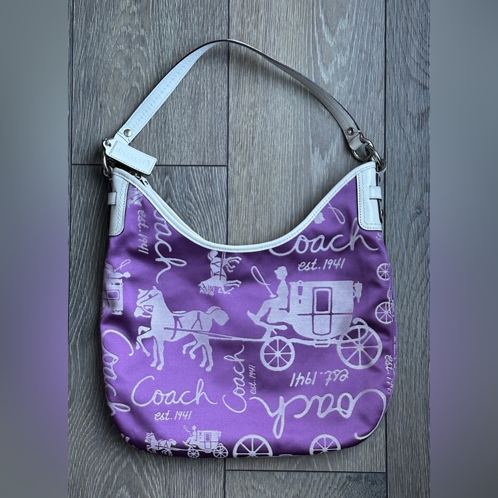 Authentic coach horse & carriage shoulder bag